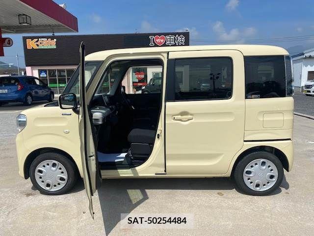 Suzuki SPACIA 2022-02 247488-5