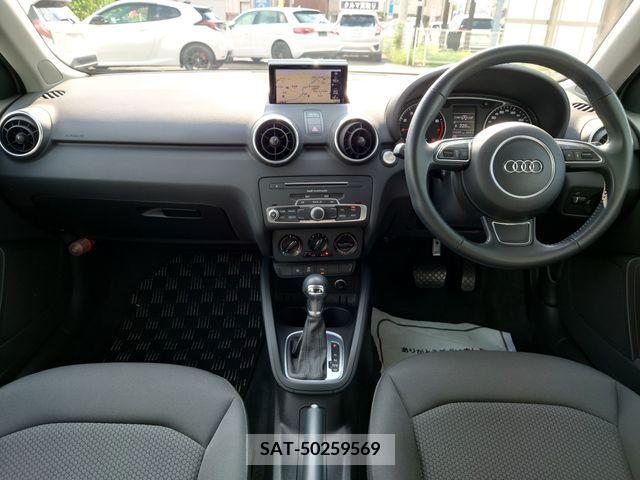 Audi A1 2015-08 356452-1