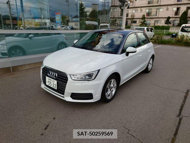 Audi A1 2015-08 356452-2