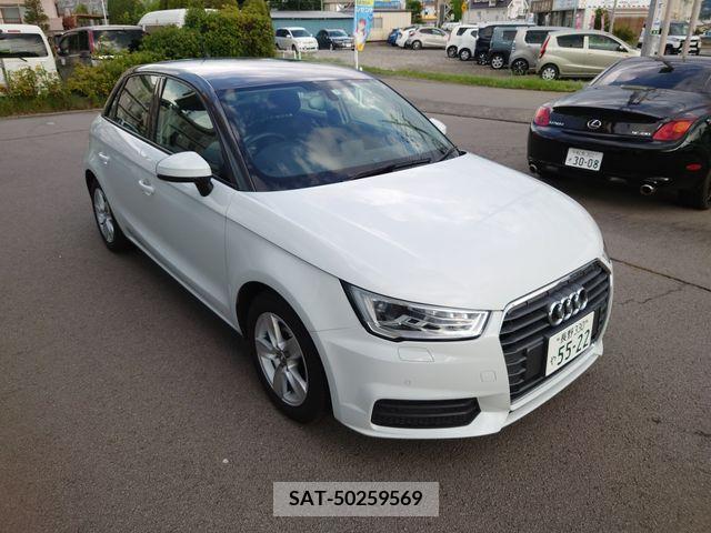 Audi A1 2015-08 356452-3