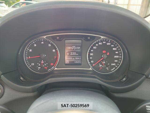 Audi A1 2015-08 356452-10