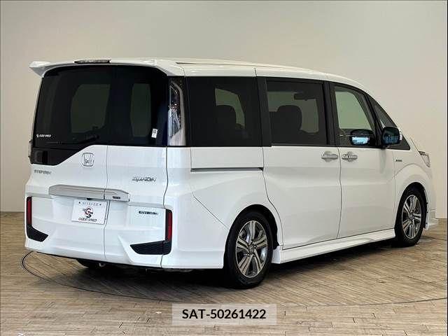 Honda STEP WGN 2018-09 324711-13