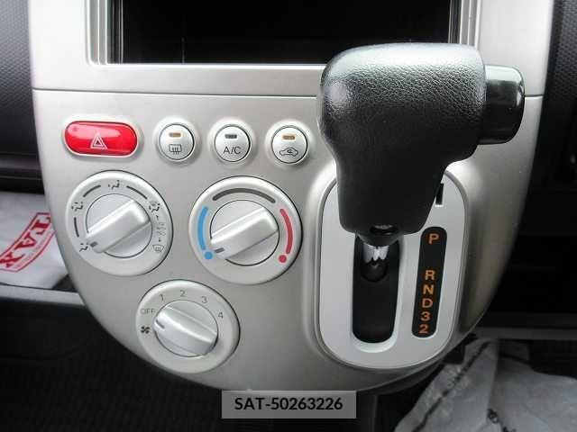 Mitsubishi TOPPO 2012-05 287690-5