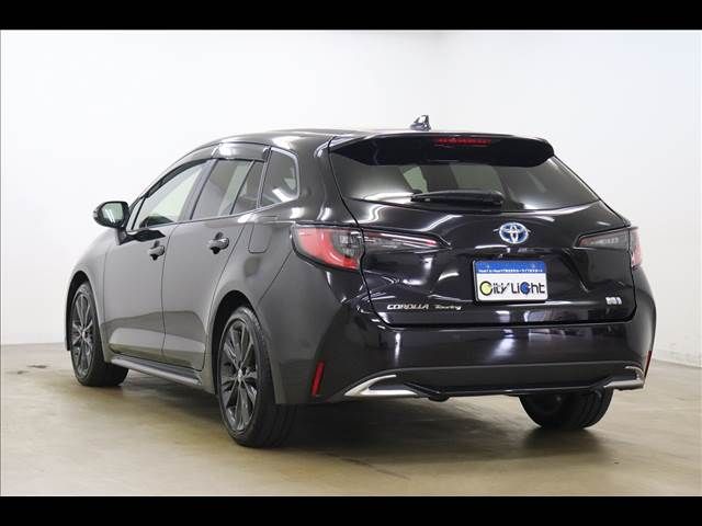 Toyota COROLLA TOURING 2023-01 14235-19
