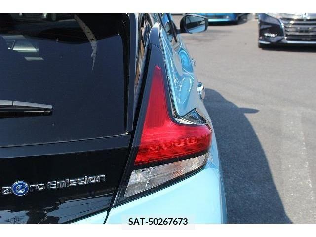 Nissan LEAF 2019-05 244610-11