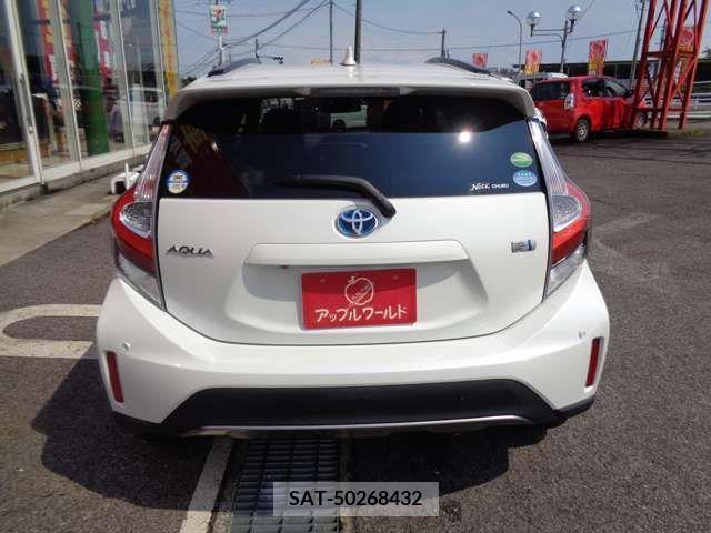 Toyota AQUA 2018-11 314360-9