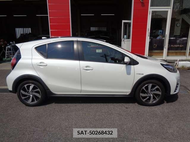 Toyota AQUA 2018-11 314360-6
