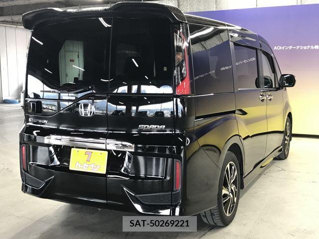 Honda STEP WGN 2017-05 287135-9
