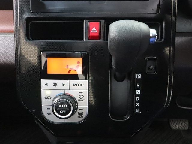Toyota ROOMY 2018-10 185075-12