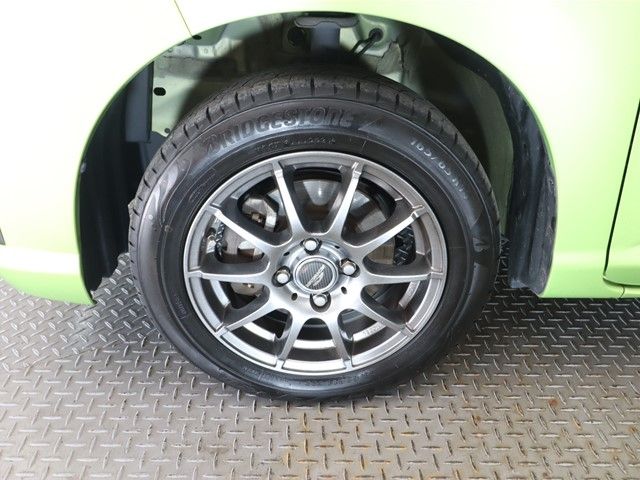 Toyota ROOMY 2018-10 185075-27