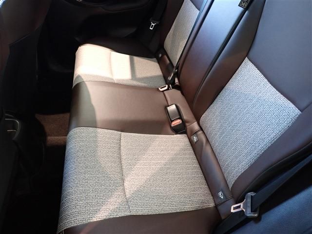 Toyota YARIS CROSS 2022-10 16332-24