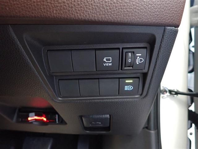 Toyota YARIS CROSS 2022-10 16332-17