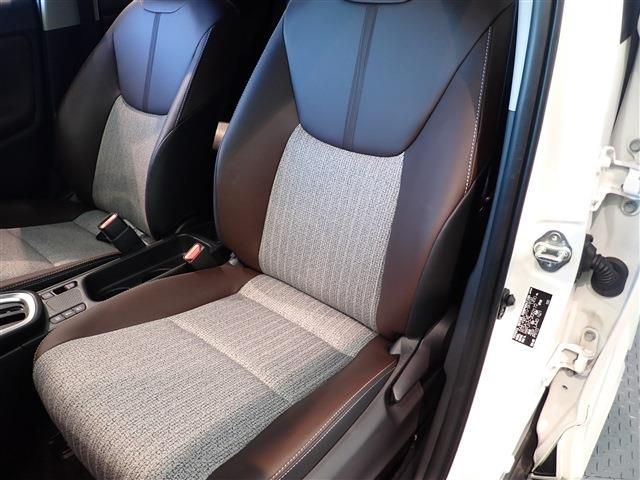 Toyota YARIS CROSS 2022-10 16332-22