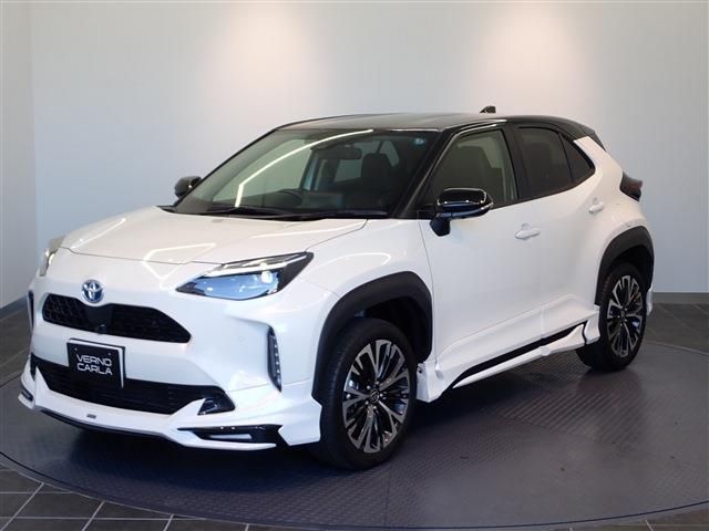 Toyota YARIS CROSS 2022-10 16332-5