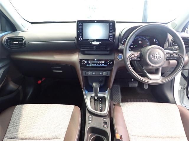 Toyota YARIS CROSS 2022-10 16332-11