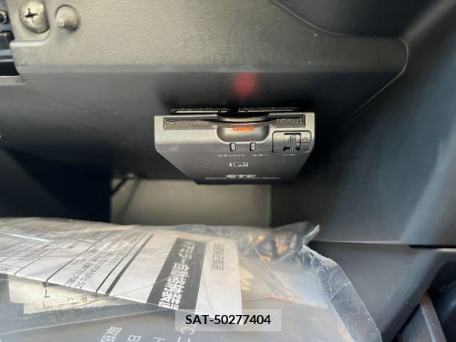 Nissan NOTE 2019-04 305490-18