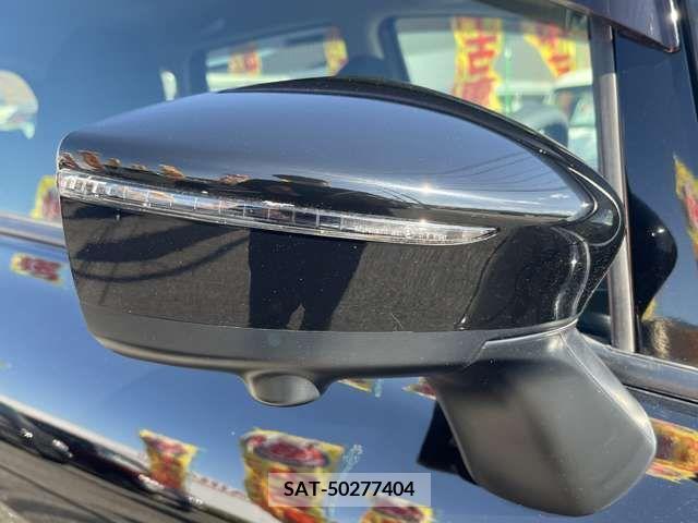 Nissan NOTE 2019-04 305490-9