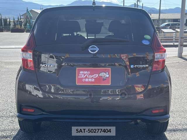 Nissan NOTE 2019-04 305490-6