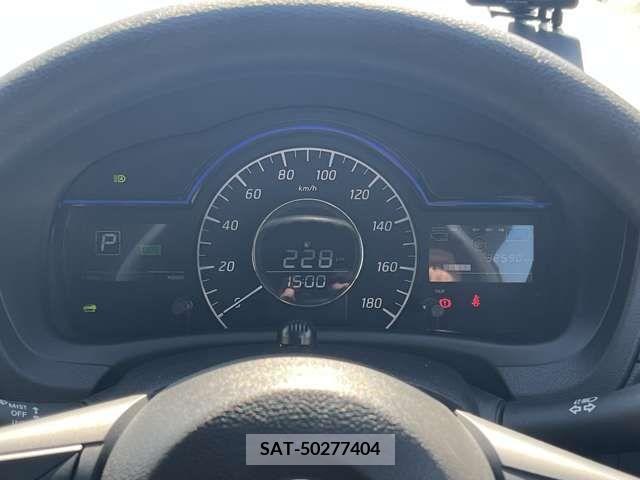Nissan NOTE 2019-04 305490-12