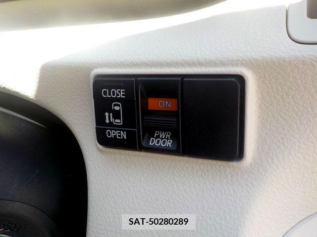 Toyota SIENTA 2016-05 376835-28