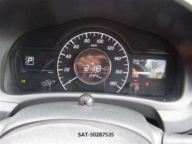 Nissan NOTE 2019-04 212990-17