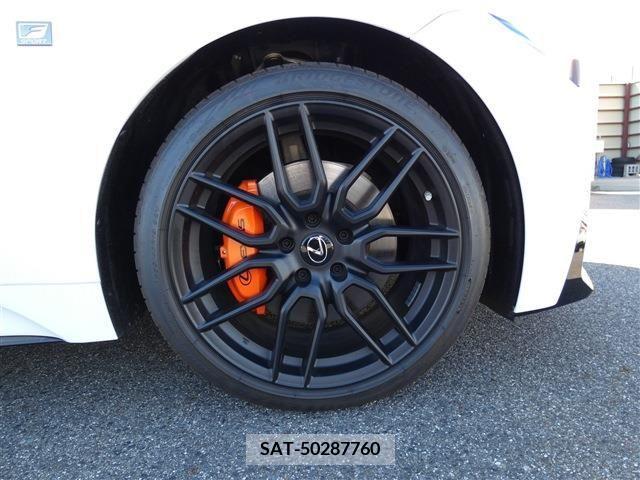 Lexus IS 2021-11 207998-17