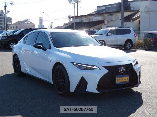 Lexus IS 2021-11 207998-1