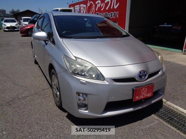 Toyota PRIUS 2010-12 200320-0