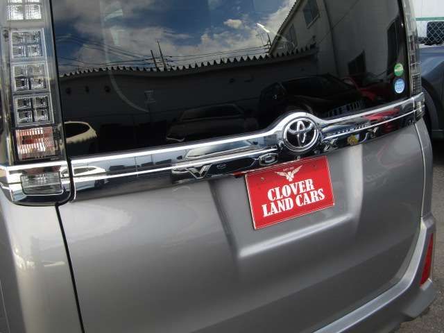 Toyota VOXY 2016-04 22454-7