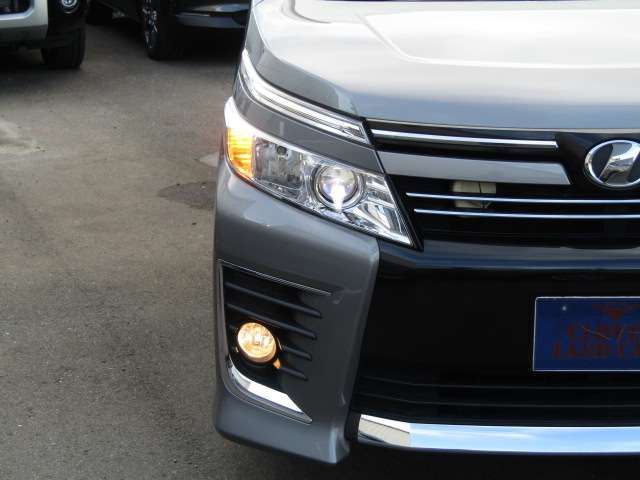 Toyota VOXY 2016-04 22454-6
