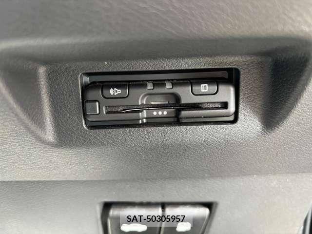Nissan KICKS 2021-08 397003-9