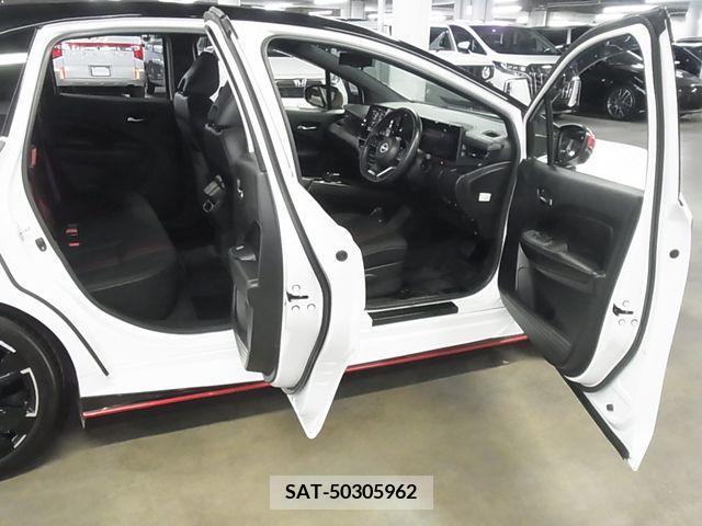 Nissan AURA 2021-10 395805-10
