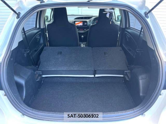 Toyota VITZ 2018-10 352386-9