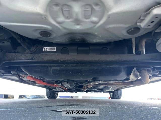 Toyota VITZ 2018-10 352386-18