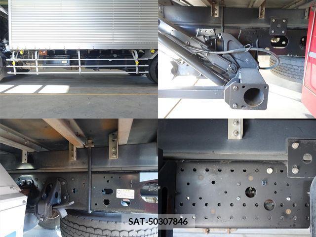 Isuzu FORWARD 2012-06 302764-10