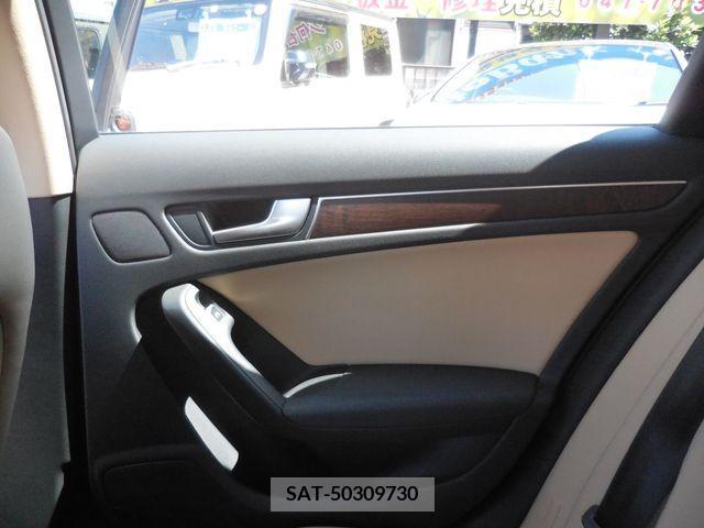 Audi A4 2013-03 317811-24