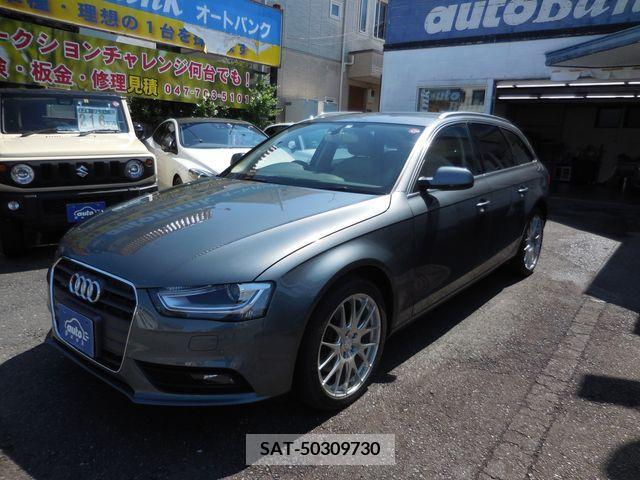 Audi A4 2013-03 317811-0