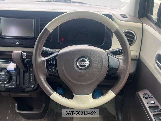 Nissan MOCO 2015-05 324571-11