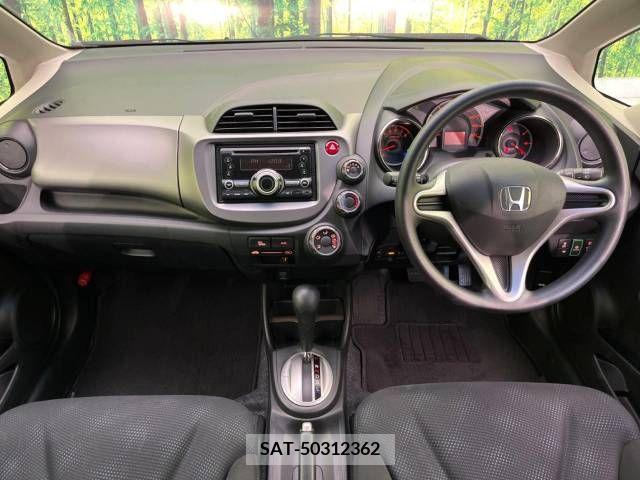 Honda FIT 2011-12 251452-1