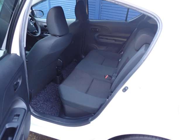 Toyota AQUA 2016-09 973-8