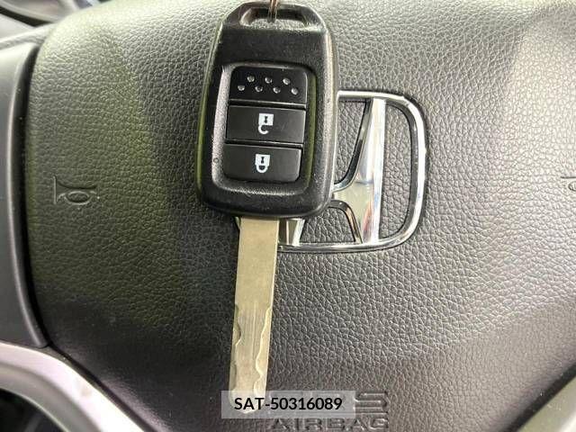 Honda FIT 2015-11 255033-7