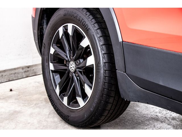 VolksWagen T-CROSS 2020-03 17171-15