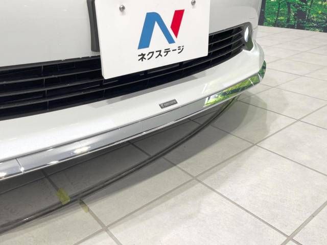 Toyota PRIUS 2022-11 11471-3