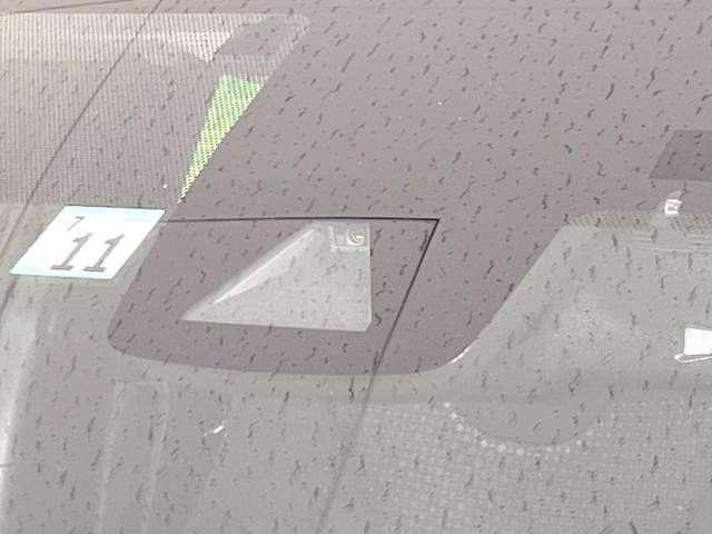 Toyota PRIUS 2022-11 11471-6