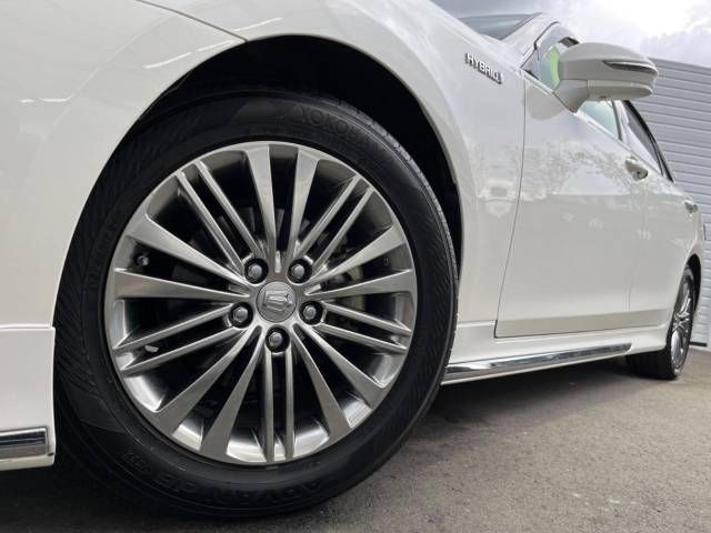 Toyota CROWN SEDAN 2015-03 15860-12