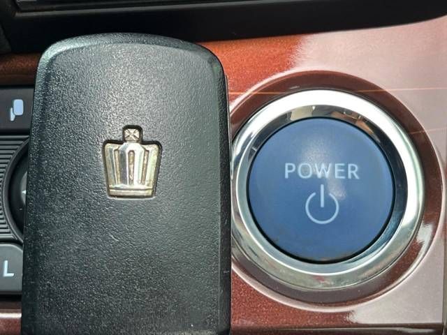 Toyota CROWN SEDAN 2015-03 15860-7