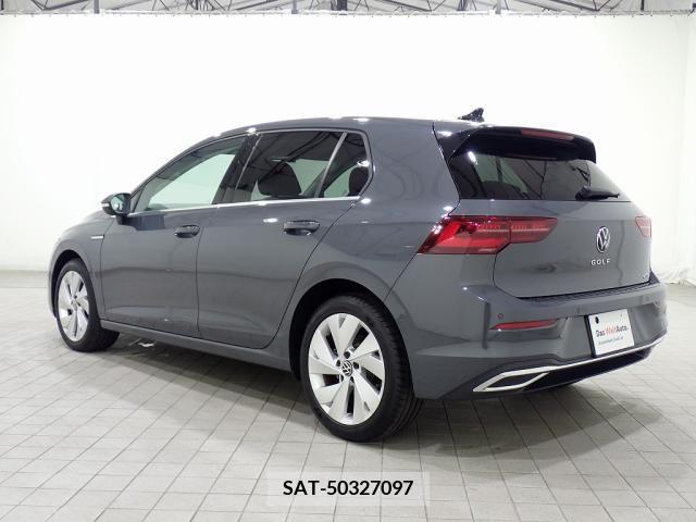 VolksWagen GOLF 2021-08 370653-6