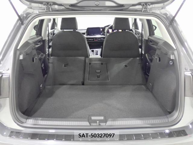 VolksWagen GOLF 2021-08 370653-15