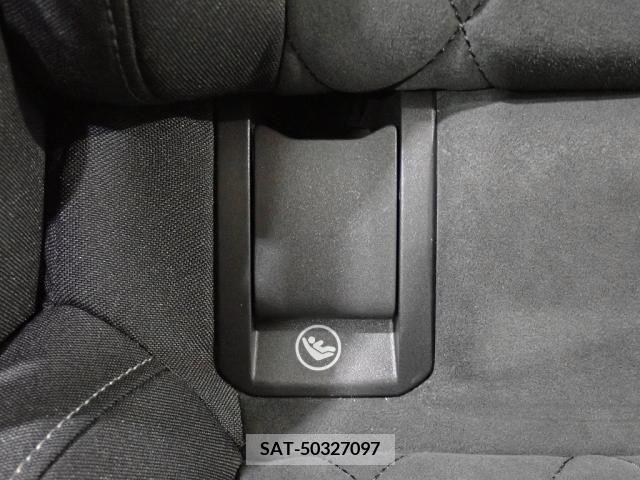 VolksWagen GOLF 2021-08 370653-17