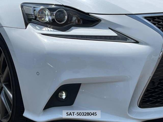 Lexus IS 2014-09 297919-15
